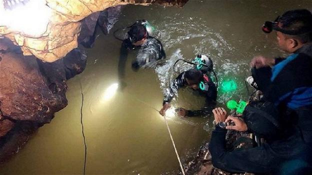 Thailandia, fuori dalla grotta i primi quattro ragazzi: i restanti verranno salvati nella giornata di oggi