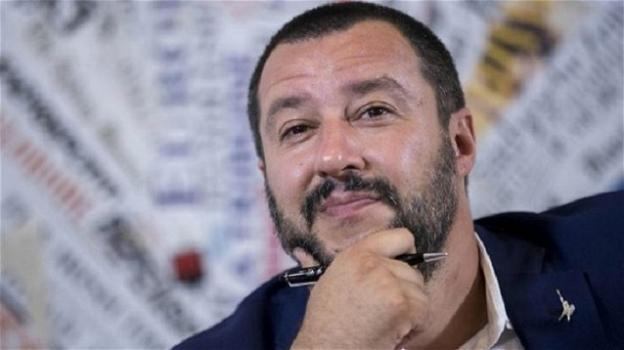 Matteo Salvini risponde all’iniziativa delle magliette rosse e attacca la Boldrini e Saviano