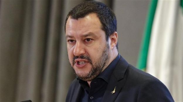Salvini e i migranti: “L’Italia non è più il campo profughi del mondo”