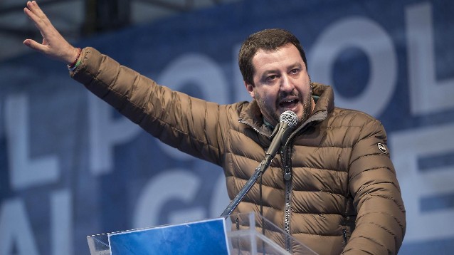 Tanti Nemici Tanto Onore Chi Lo Disse Salvini cita Mussolini: "Tanti nemici, tanto onore", la sinistra