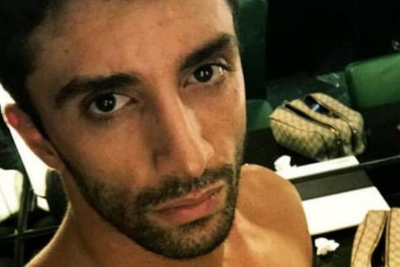 Belen, lato B da paura. Pioggia di critiche e insulti, il commento di Iannone è epico: “Le curve…”