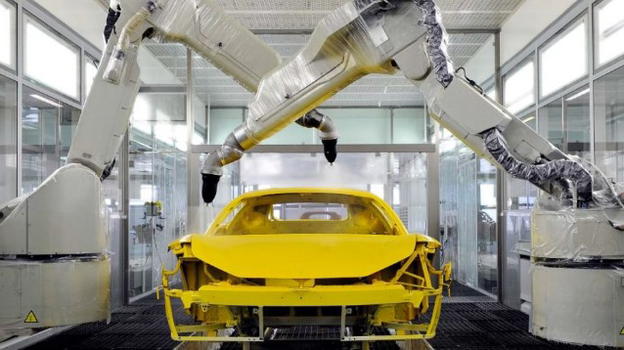 Ferrari: la prima casa al mondo ad usare una vernice a bassa temperatura per ridurre l’impatto ambientale