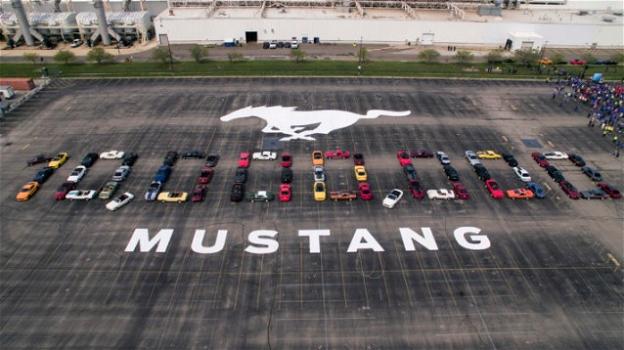 Ford Mustang festeggia le 10 milioni di unità prodotte