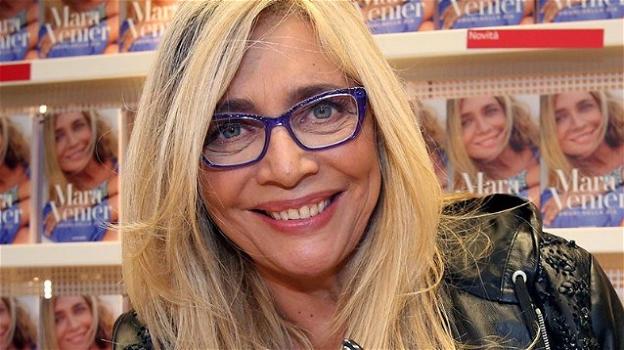 Mara Venier, la conduttrice di "Domenica In" nonna super star: pazza d’amore per il nipotino Claudio