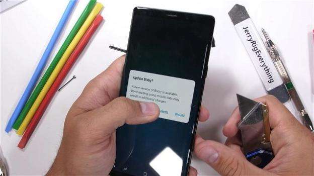 Samsung Galaxy Note 9: lo smartphone sopravvive ai test di resistenza, ma c’è una sorpresa ‘inaspettata’.
