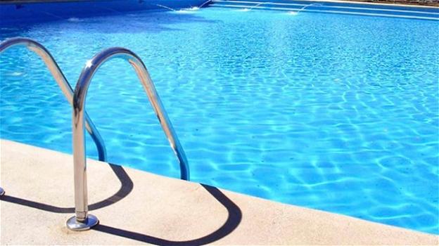 Tragedia Asti: muoiono due giovani dopo un tuffo in piscina
