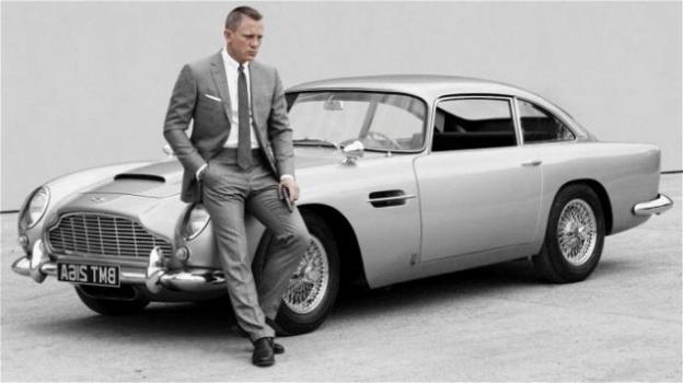 Aston Martin Goldfinger DB5: nel 2020 arriva la vera auto di James Bond, con tranciagomme incluso
