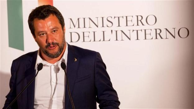 Immigrazione, Salvini vuole ispirarsi al modello australiano: "Qui non entrerete"