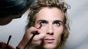 Chanel lancia una linea di make up per uomini