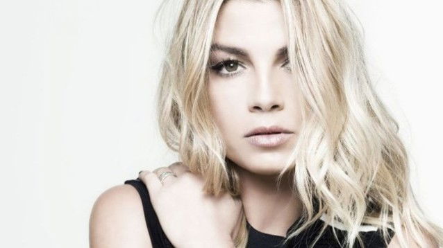 Emma Marrone, L'ex Coach Di "Amici" Fidanzata In Segreto? L'indiscrezione