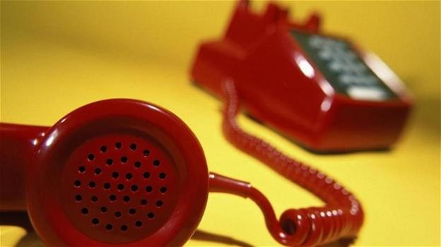 La Francia dice addio ai classici telefoni fissi con le spine