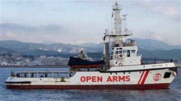 Le Ong alzano bandiera bianca e cessano le operazioni di salvataggio in mare