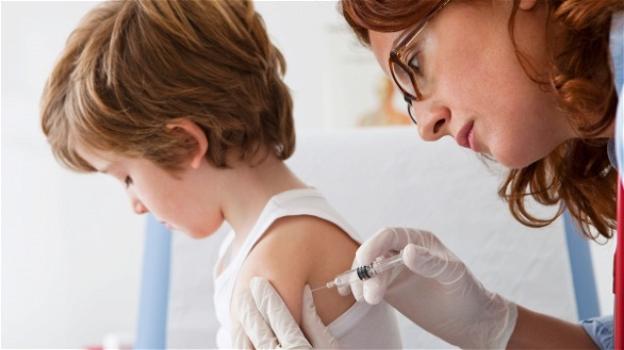 Vaccini di nuovo obbligatori, il governo fa dietrofront