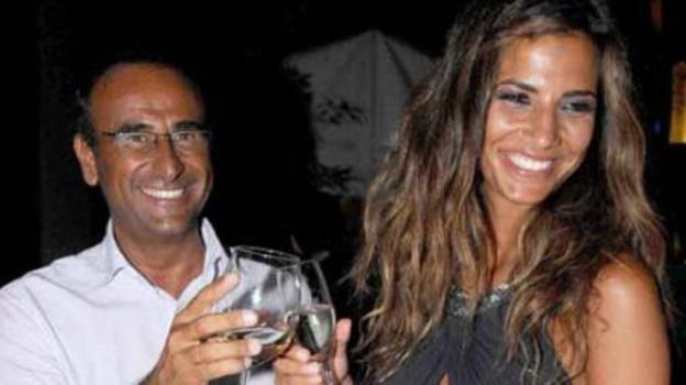 Carlo Conti, l’ex compagna Roberta Morise parla del recente incontro: "E’ stato molto gentile"