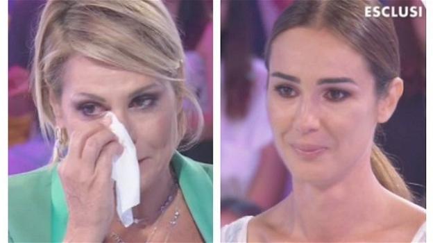 Verissimo, Simona Ventura e Silvia Toffanin in lacrime: quante emozioni per il dramma vissuto da Niccolò Bettarini