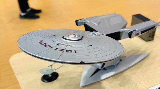 Tiburn Enterprise Star Trek PC: da Lenovo il computer desktop a forma di navicella spaziale