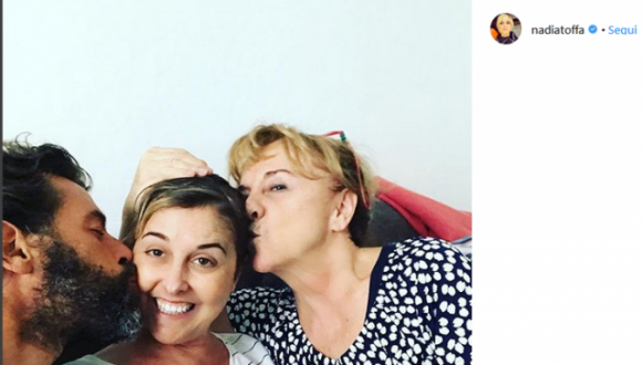 Nadia Toffa, via la parrucca. La sua dichiarazione fa discutete: “Non si resta pelati dopo la chemio”