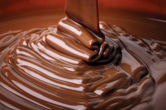Le persone che amano la birra, il vino e il cioccolato vivono più a lungo: ecco i risultati di una recente ricerca