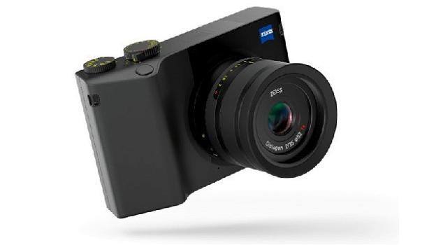 Photokina 2018: la prima fotocamera digitale Zeiss, e la nuova fotocamera istantanea Fuji