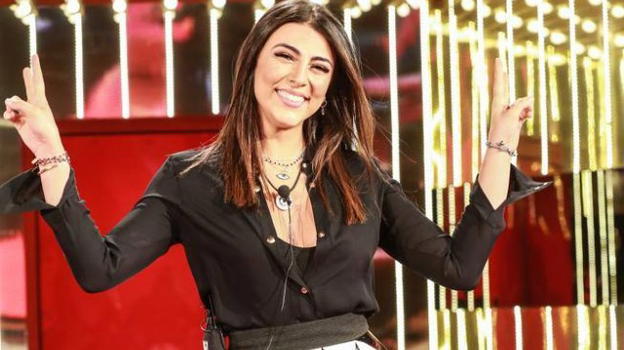 Grande Fratello Vip, Giulia Salemi svela un inedito sui suoi guadagni