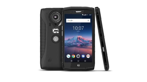 Crosscall Trekker X4, il primo rugged phone Android con action camera integrata