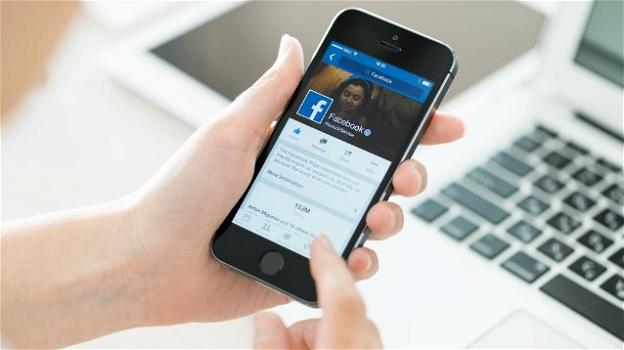 Facebook: penalizzati i post di chi copia, dati degli utenti raccolti da Portal a scopo pubblicitario
