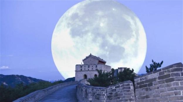 In Cina, una metropoli potrebbe essere illuminata da una luna artificiale