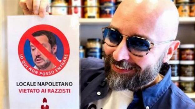 "Vietato l’ingresso a Salvini": nuovo cartello in un locale a Napoli