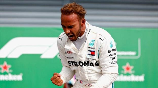 Gp Messico: vince Verstappen. Hamilton, quarto, è campione del Mondo per la quinta volta. Ferrari sul podio