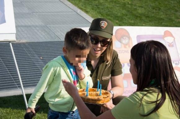 Modena: nessuno va alla festa di un bambino autistico. Poi la sorpresa commovente