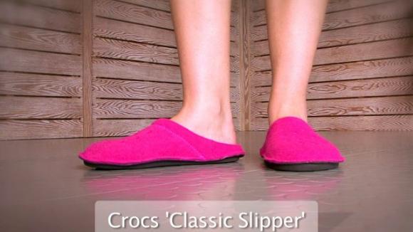Ami le Crocs? Adesso puoi anche acquistarle in versione “pantofola”