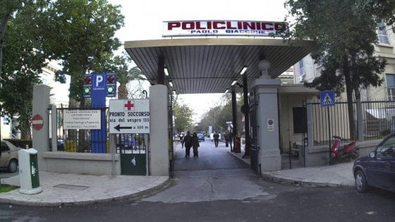 Ginecologo rifiuta di praticare un aborto terapeutico, la donna ha rischiato di morire: licenziato
