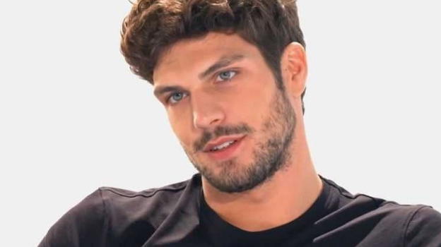 Grande Fratello Vip, Elia Fongaro si sfoga dopo la sua eliminazione: "Essere onesti non paga sempre"