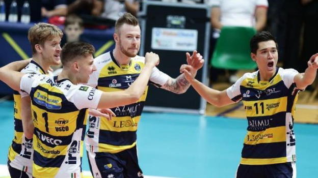 Superlega pallavolo; Modena perde in casa con Lube Civitanova 2-3