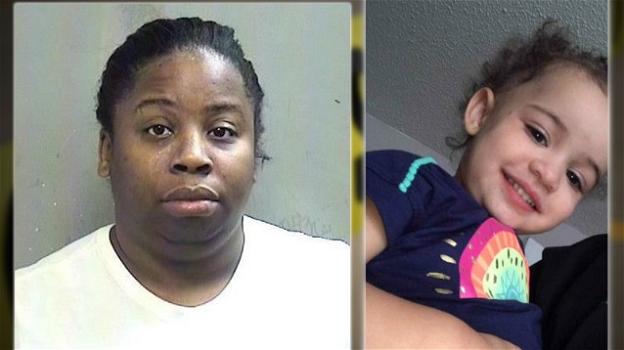 Texas, babysitter da fuoco alle natiche di una bambina: morta a 2 anni