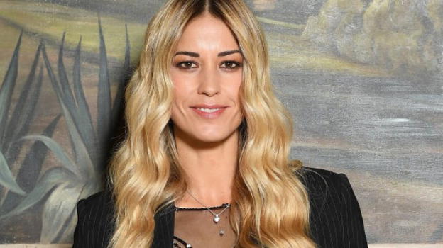 Elena Santarelli tira le somme di questo ultimo anno e parla del figlio Giacomo su Instagram