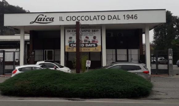 Colpita da una barra di cioccolata durante una lite, ricoverata con trauma cranico
