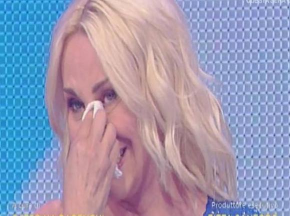 Antonella Clerici in lacrime a Domenica In: “La morte di Fabrizio Frizzi mi ha cambiata”