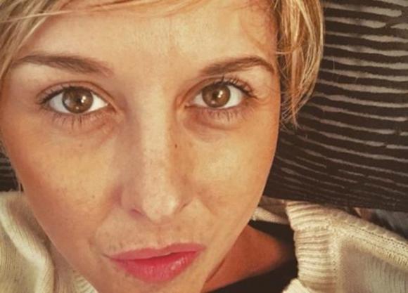 Nadia Toffa ricoverata in ospedale per il tumore: “Vi abbraccio forte”