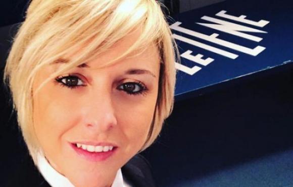 Nadia Toffa esce allo scoperto: “Non siamo più nel medioevo, dimostriamolo con i fatti”