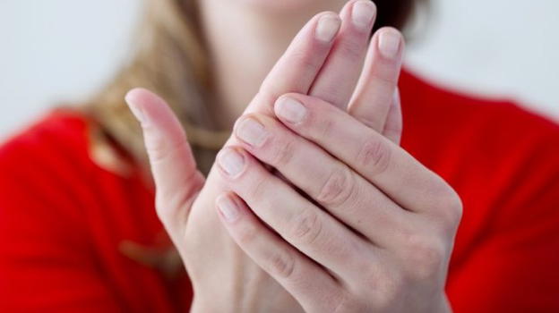 Allergica al freddo, anche un piccolo spiffero di aria fredda può costringerla in ospedale.