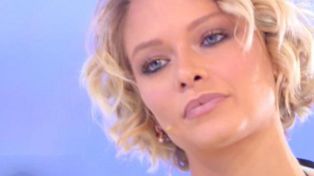 Domenica Live, Giulia Provvedi difende Pierluigi Gollini e attacca Deianira Marzano