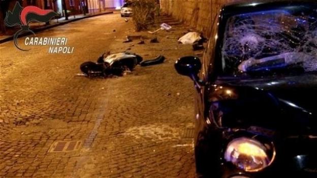 Napoli, gara clandestina di auto finita in tragedia: morto un uomo