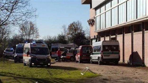 Spray urticante in una scuola superiore di Pavia: soccorsi più di 30 studenti