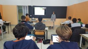 Bari, video sull’aborto mostrato a scuola: studenti traumatizzati