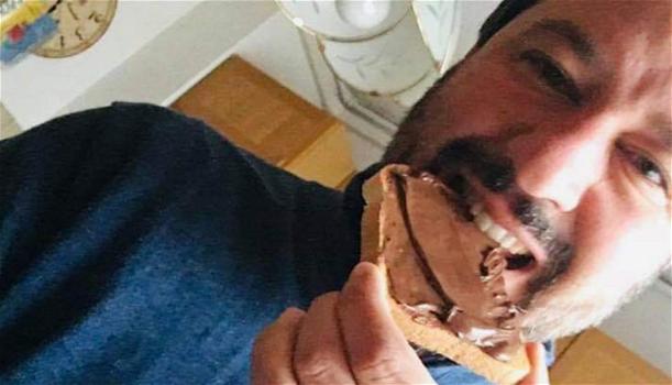 Salvini e la Nutella, un medico: “Ma che gli si otturino tutte le arterie a sto idiota”. Il web insorge