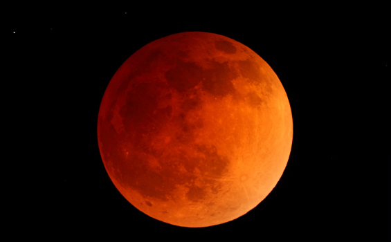 Superluna di Sangue: come ammirare l’imperdibile evento nei nostri cieli