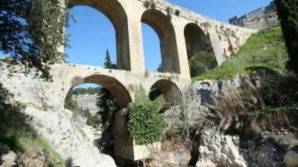 Bari, trovato il corpo di un 23enne del posto: giallo sulla sua morte