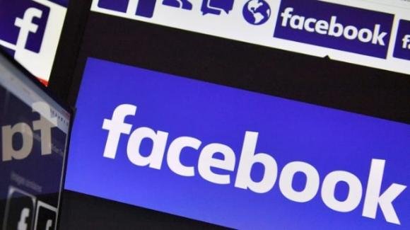 Facebook: nonostante alcune iniziative meritevoli, nuove polemiche emergono grazie al The Guardian
