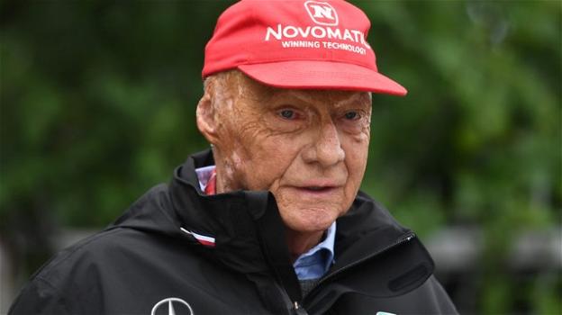 Niki Lauda torna in terapia intensiva dopo 5 mesi dall’operazione